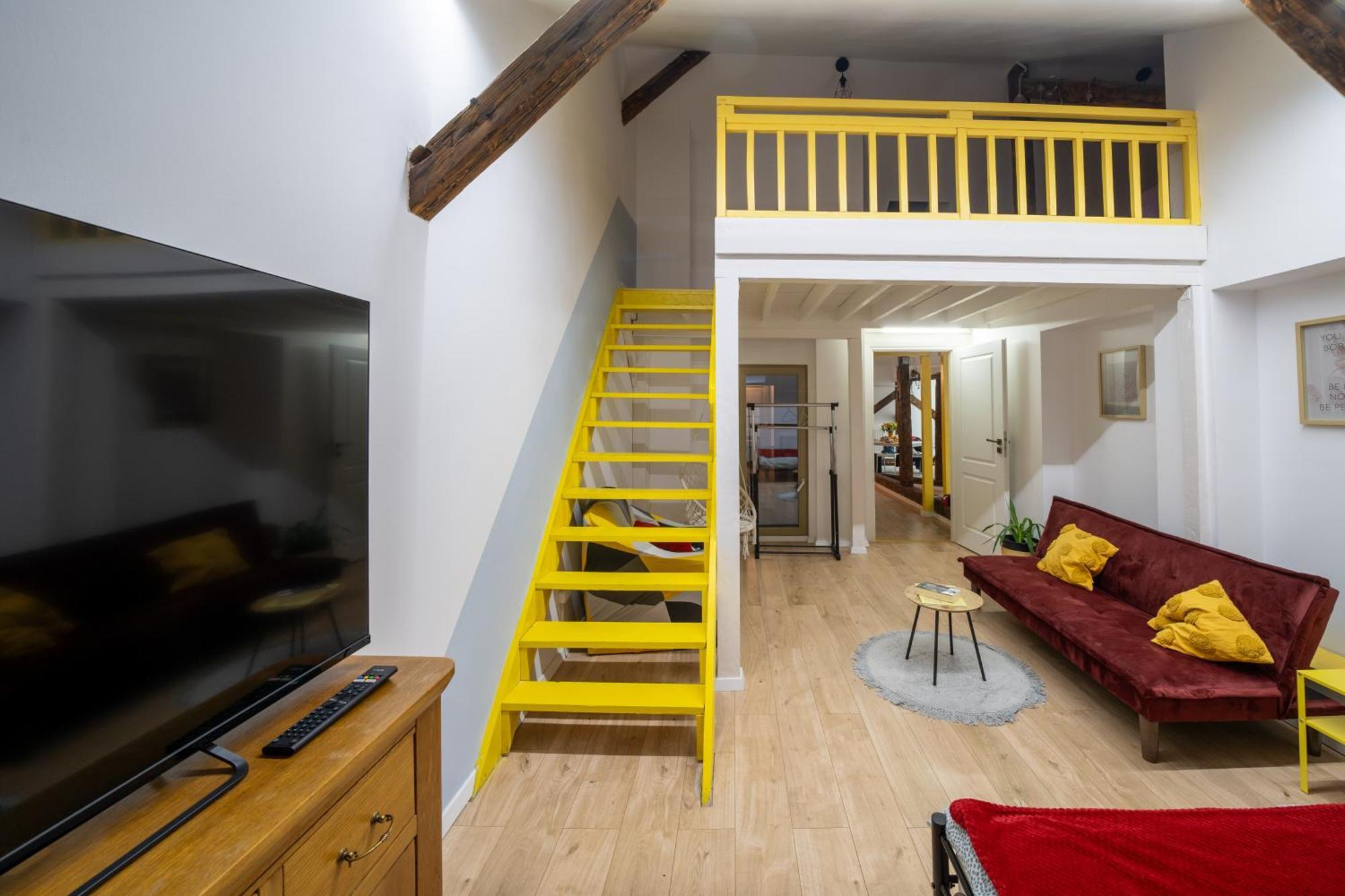 Apartment Loft In 1902 Art-nouveau