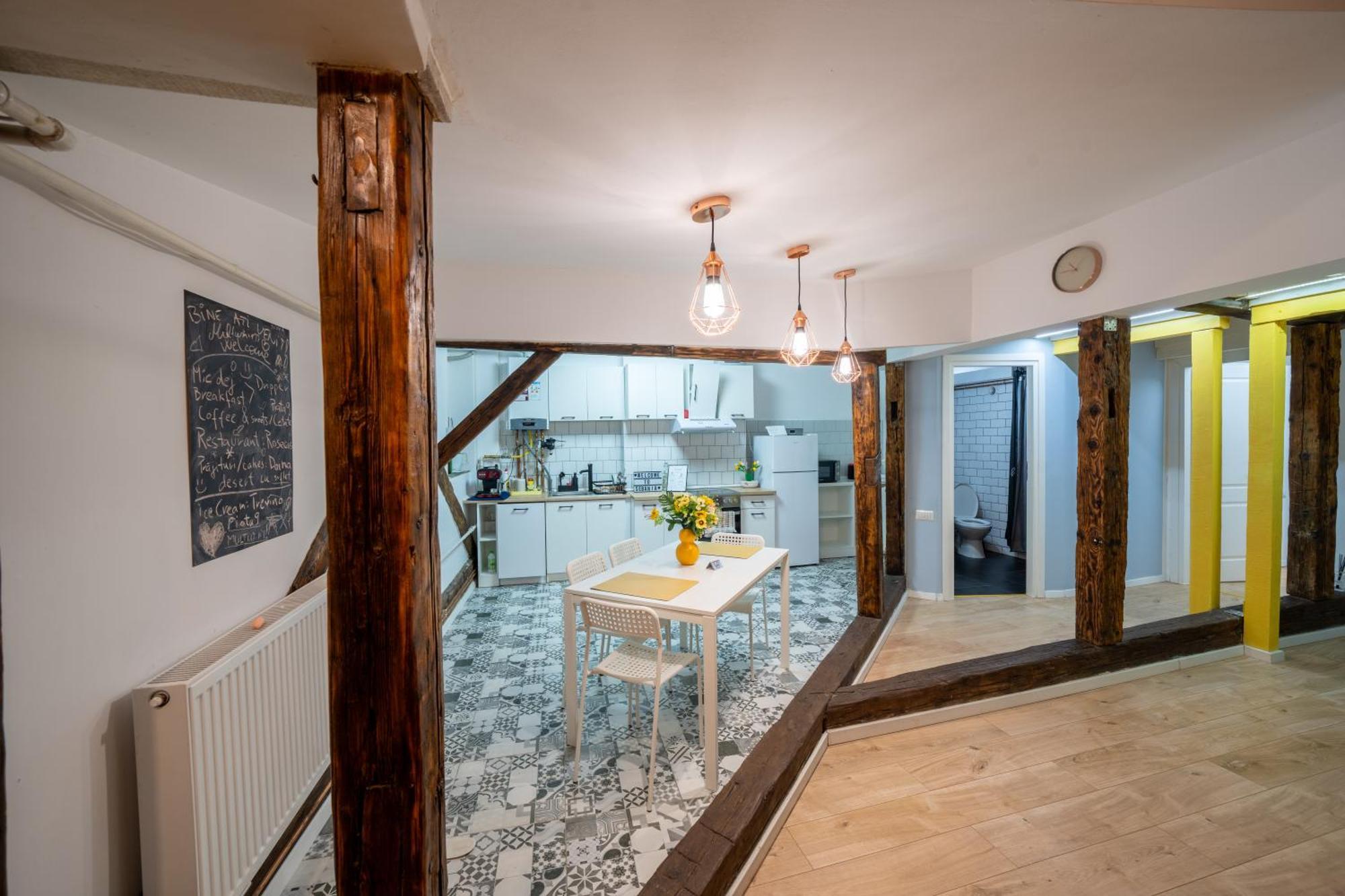 Loft In 1902 Art-nouveau Apartment Oradea